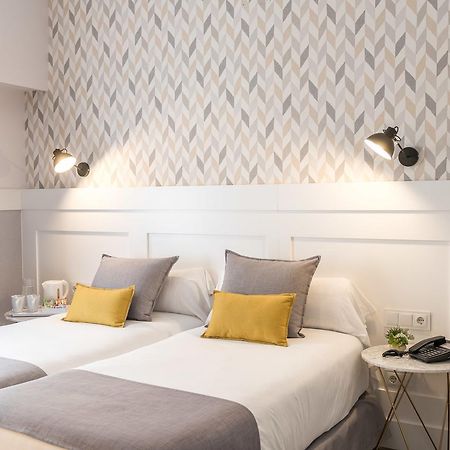 Bypillow Velazquez 45 Madrid Eksteriør billede